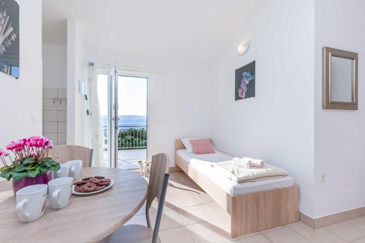 Apartmani Neno Lokva Rogoznica Exterior photo
