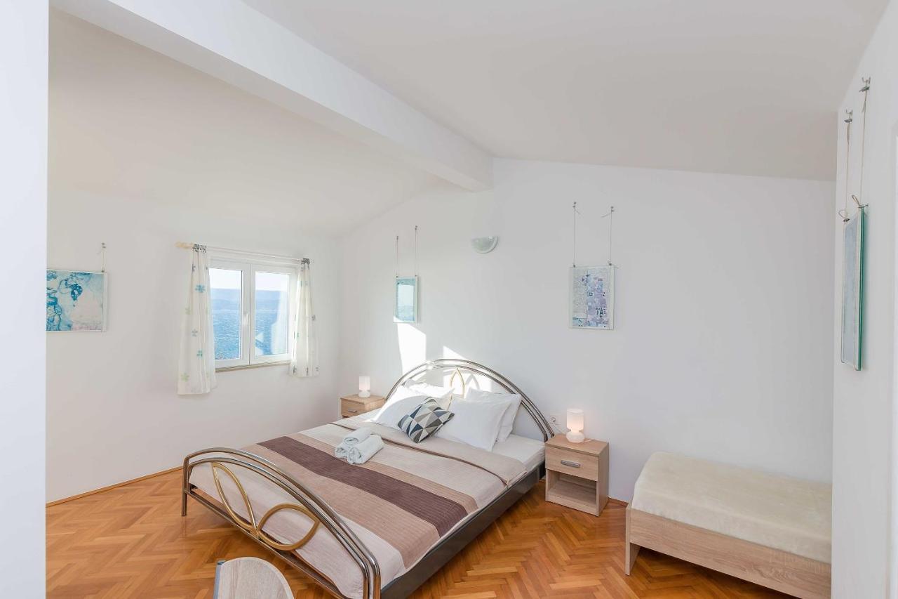 Apartmani Neno Lokva Rogoznica Exterior photo