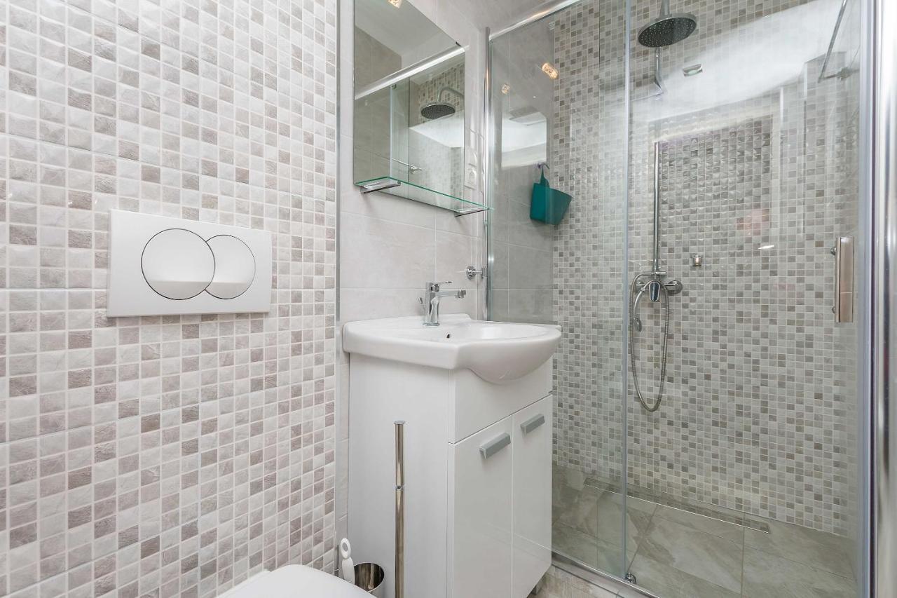 Apartmani Neno Lokva Rogoznica Exterior photo